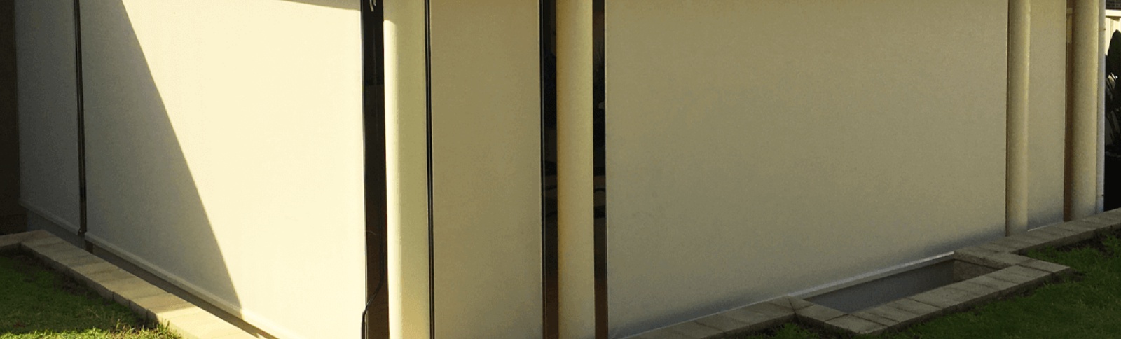alfresco cable guided awning blind