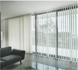 blinds & curtains