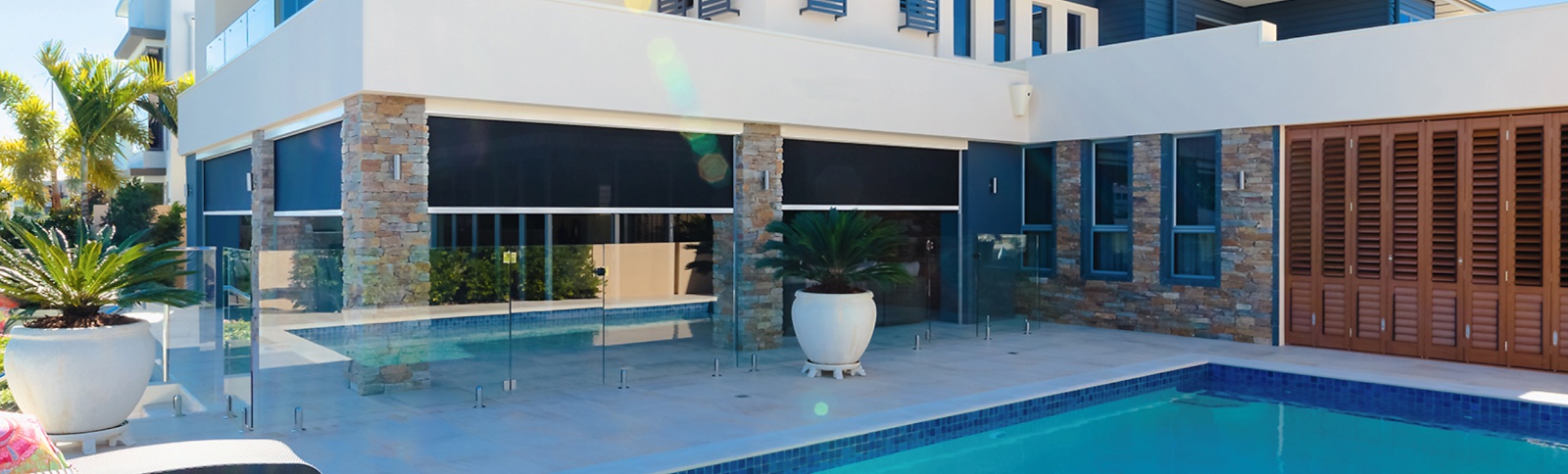 outdoor zipscreen blinds